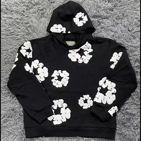 Denim Tears The Cotton Wreath Sweatshirt Black Size S-XL AUTHENTIC